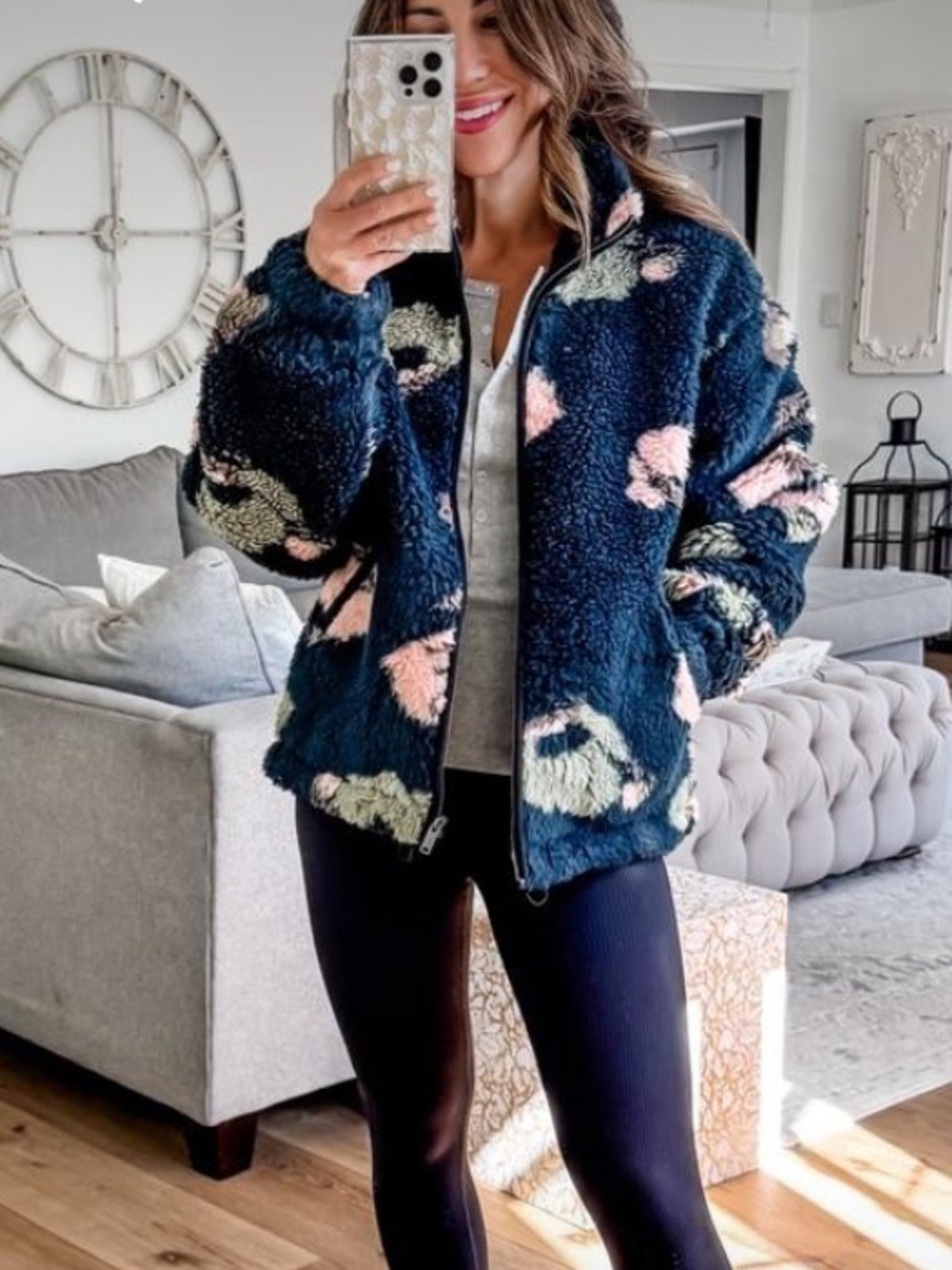 Plush Floral Sherpa Zip Jacket - Navy🚌
